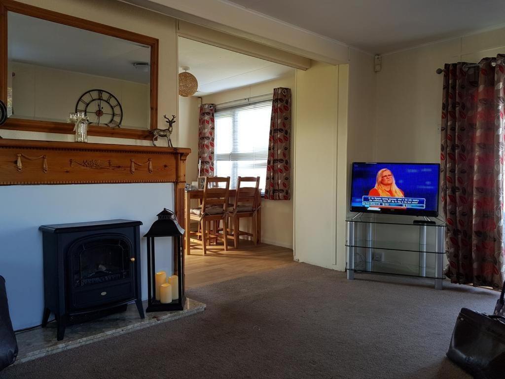 Ty Dderw Country Inn Moelfre Zimmer foto