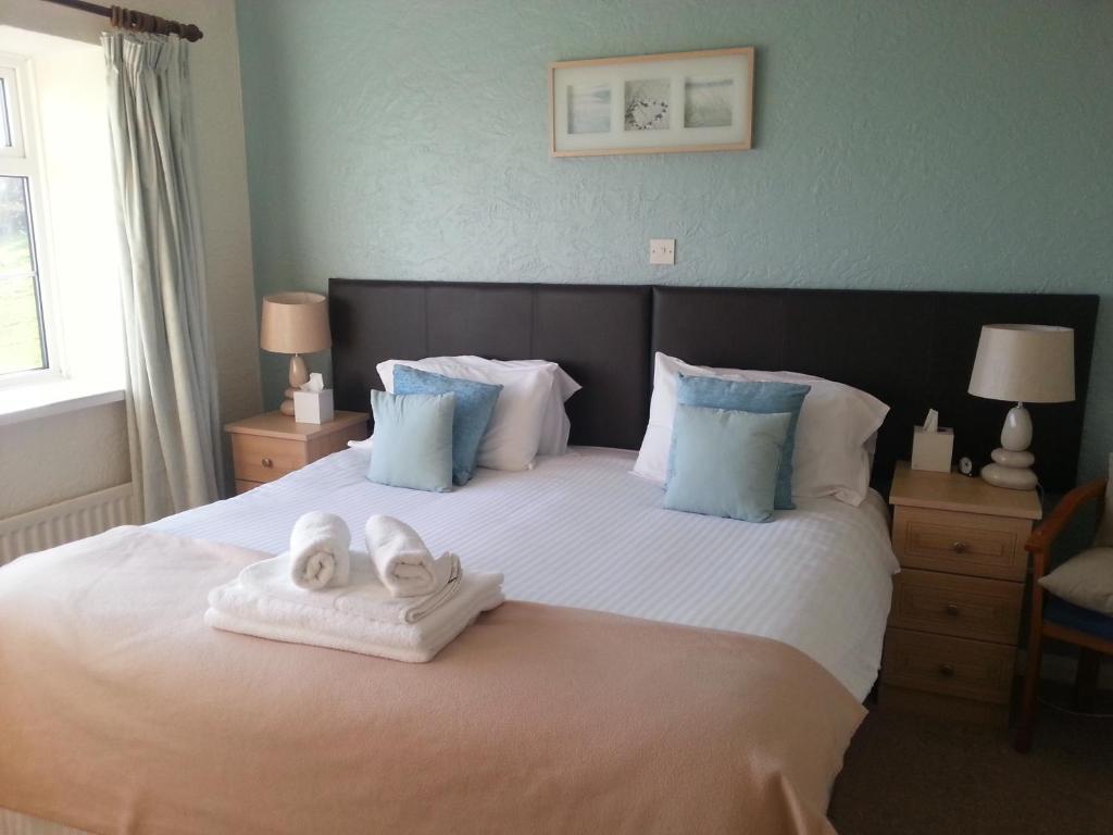 Ty Dderw Country Inn Moelfre Zimmer foto