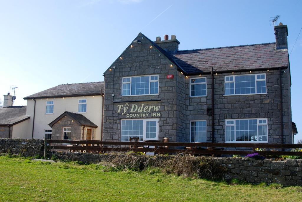 Ty Dderw Country Inn Moelfre Exterior foto